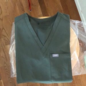 Figs Catarina one pocket scrub top